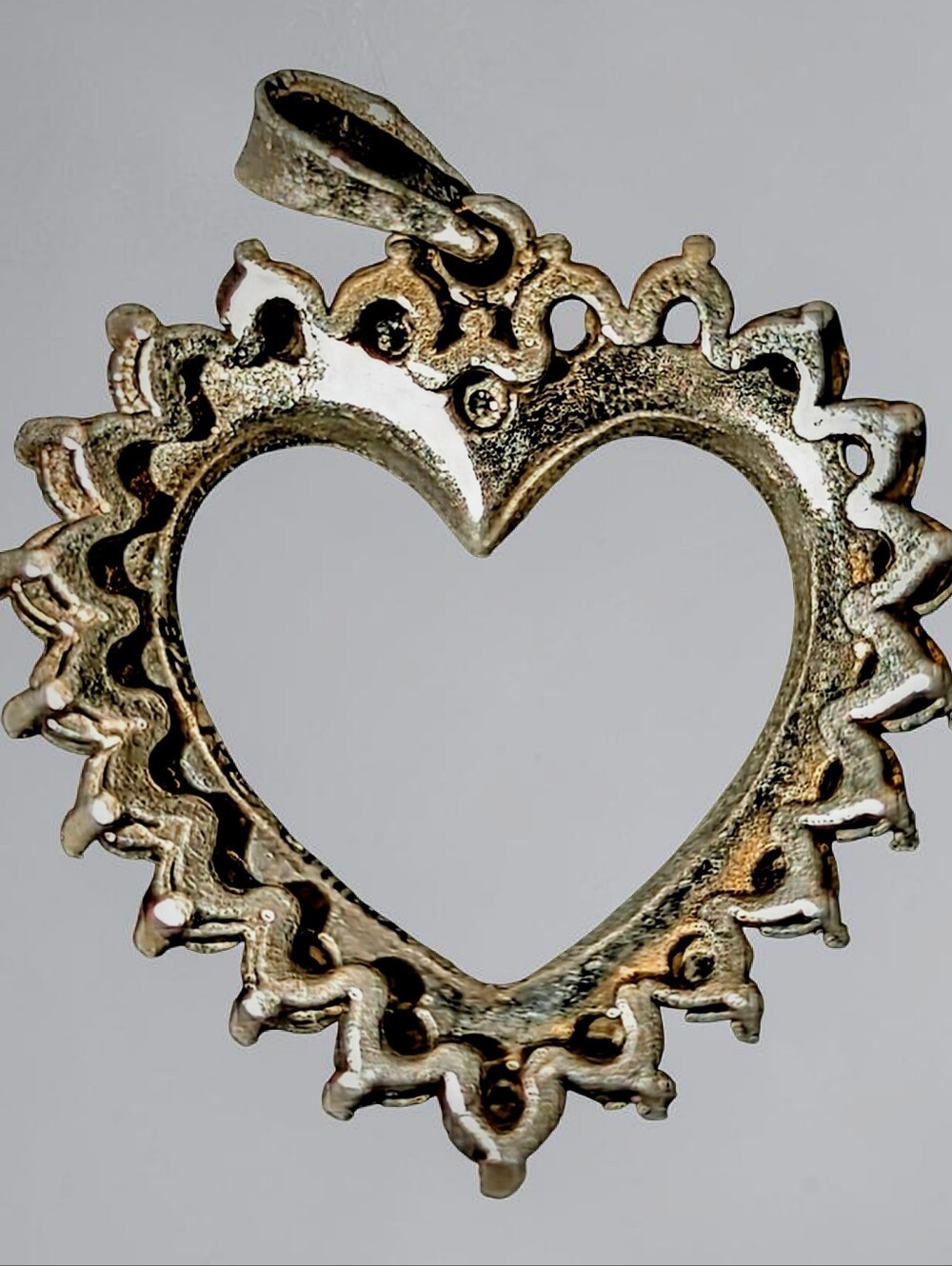*VINTAGE* Moisenite Open Heart pendant - Picture 3 of 4